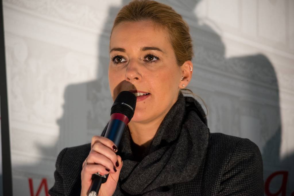 Business-Talk „Zur Person“: Staatssekretärin Mag.a Sonja Steßl