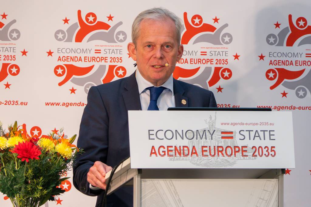 Martin Schneider (BMVRDJ)