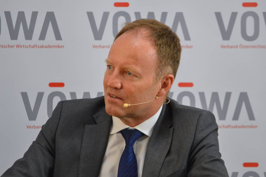 SC Dr. Michael Losch (BM für Nachhaltigkeit und Tourismus)